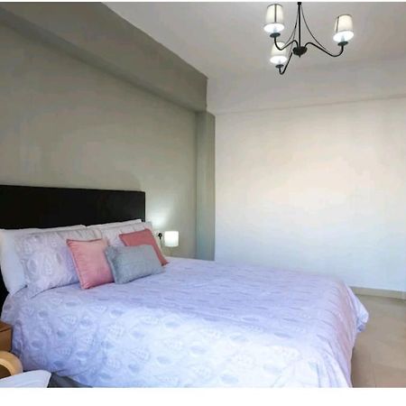 Apartamento Coqueto A Un Minuto De La Explanada Alicante Bagian luar foto