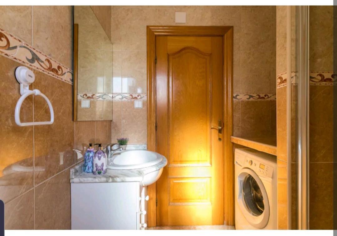 Apartamento Coqueto A Un Minuto De La Explanada Alicante Bagian luar foto
